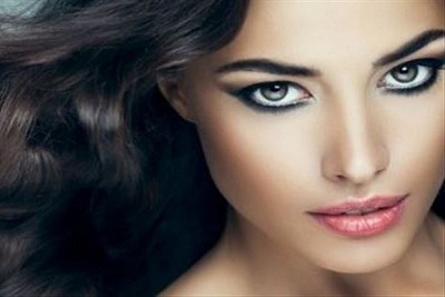 Profesionalno šminkanje za sve prilike brendiranom šminkom - Popusti